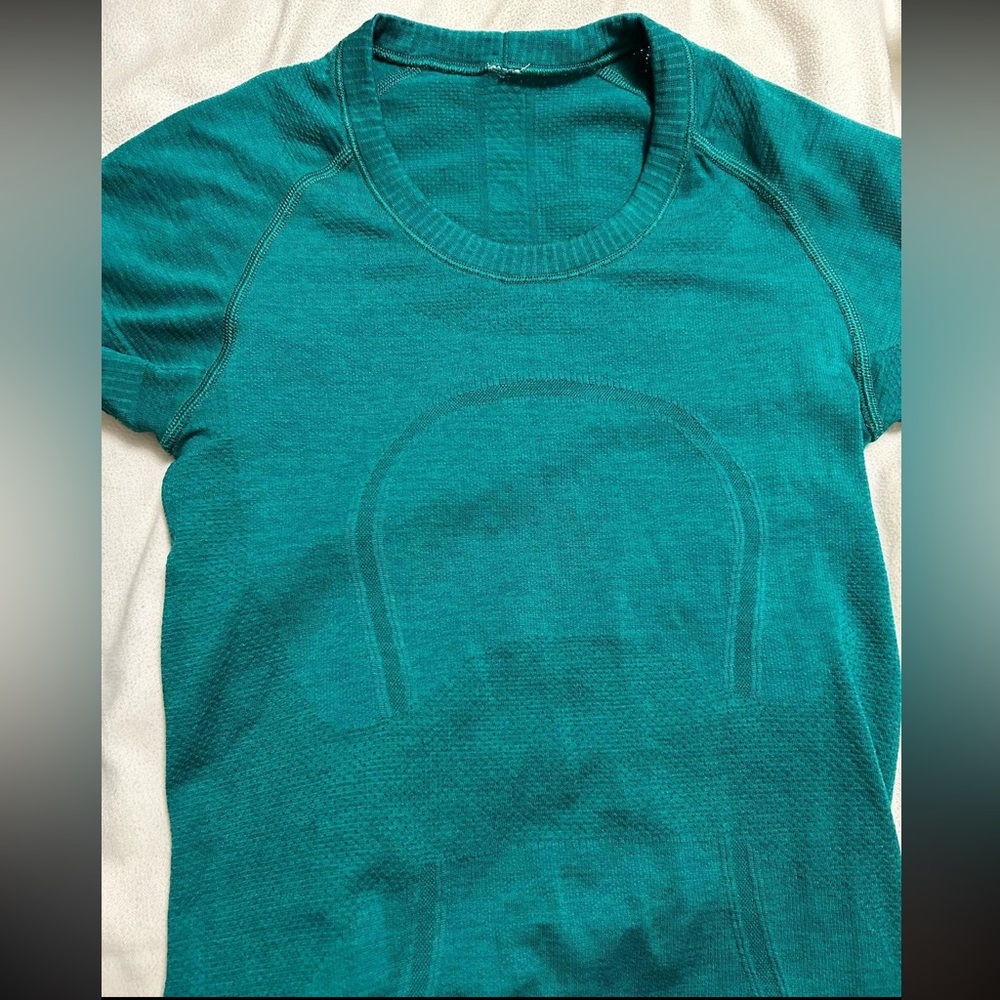 Lululemon Swiftly Tech